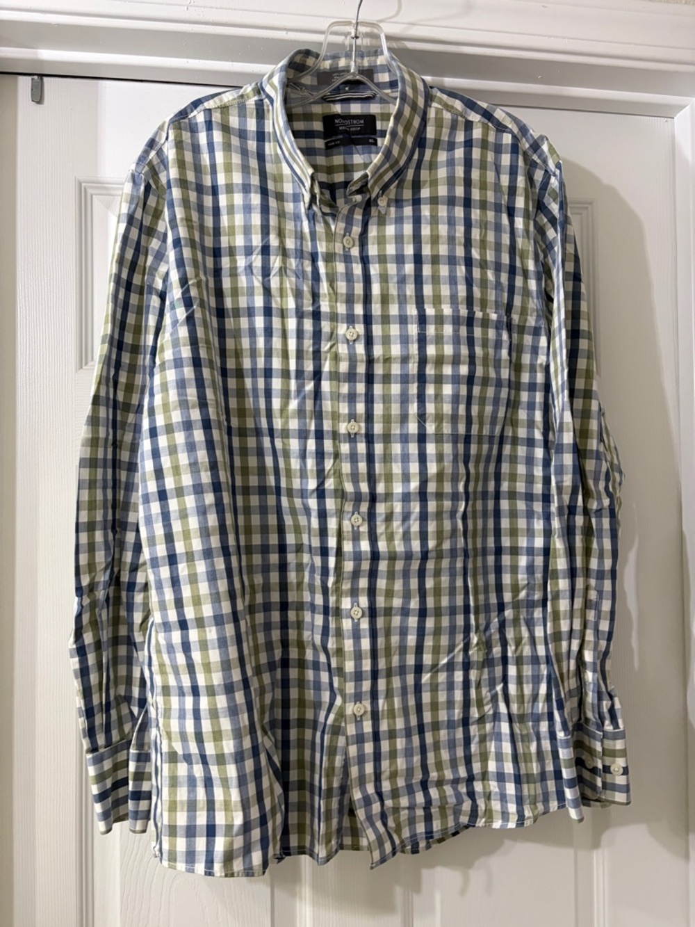 Nordstrom Men’s Blue & Green Plaid Button-Down Shirt